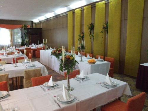 Vadregeny Panzio Bed & Breakfast เอสแตร์กอม ภายนอก รูปภาพ